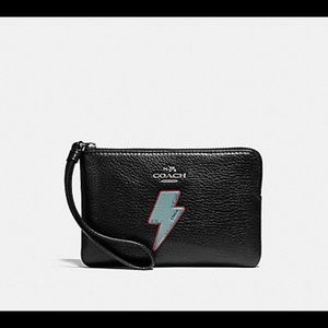 Coach Pebble Leather corner zip wristlet wallet